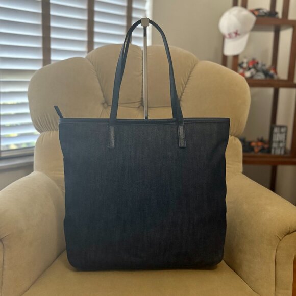 Auth MICHAEL KORS Iconic Kempton Large Blue  Denim Tote Bag - Picture 4 of 6